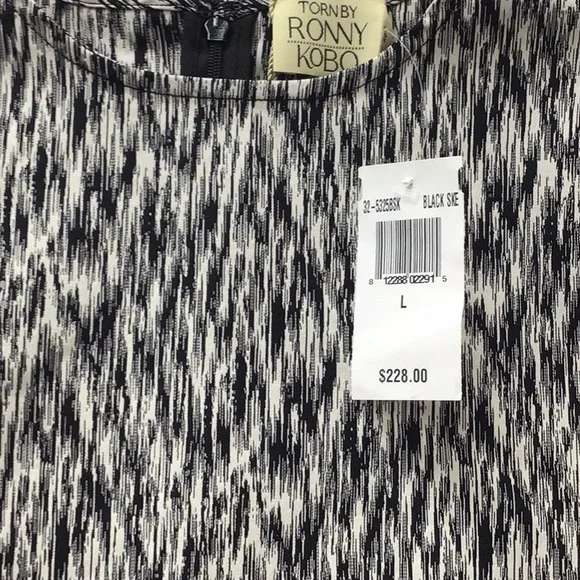 RONNY KOBO-SIZE LARGE TOP-NWT - Picture 6 of 6